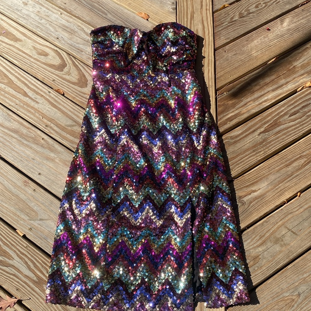 Romaine Sequin Sezane Dress - Picture 8 of 9